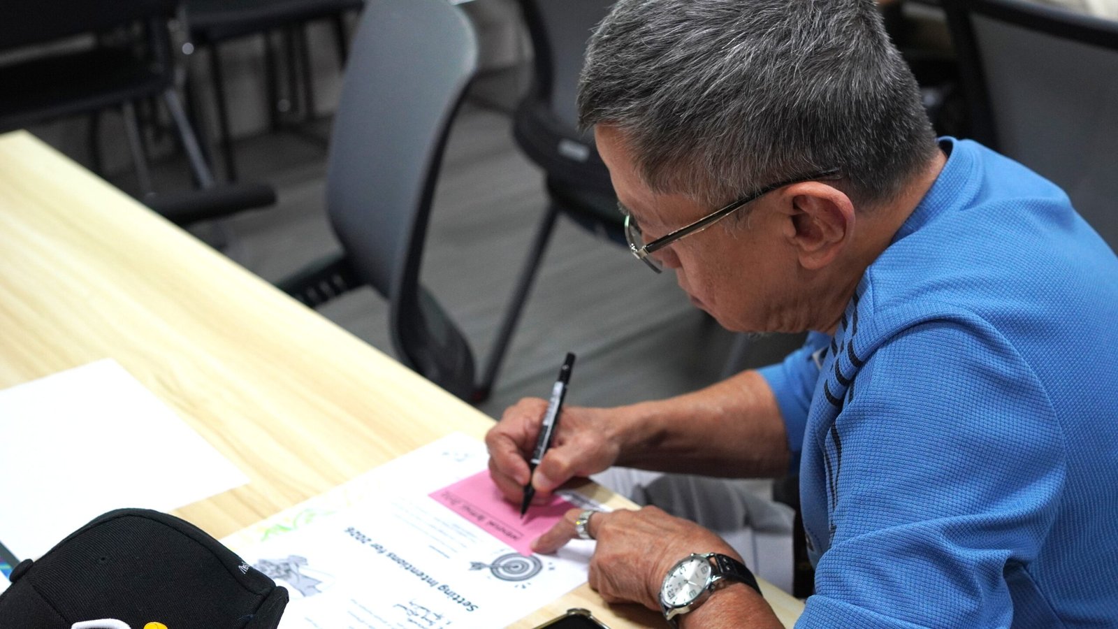 Fadzuli writing